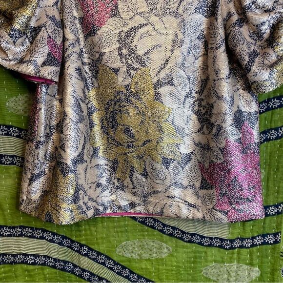 NWOT Anthropologie Marie Floral Print Sequined Blouse Size 6 - Picture 6 of 16